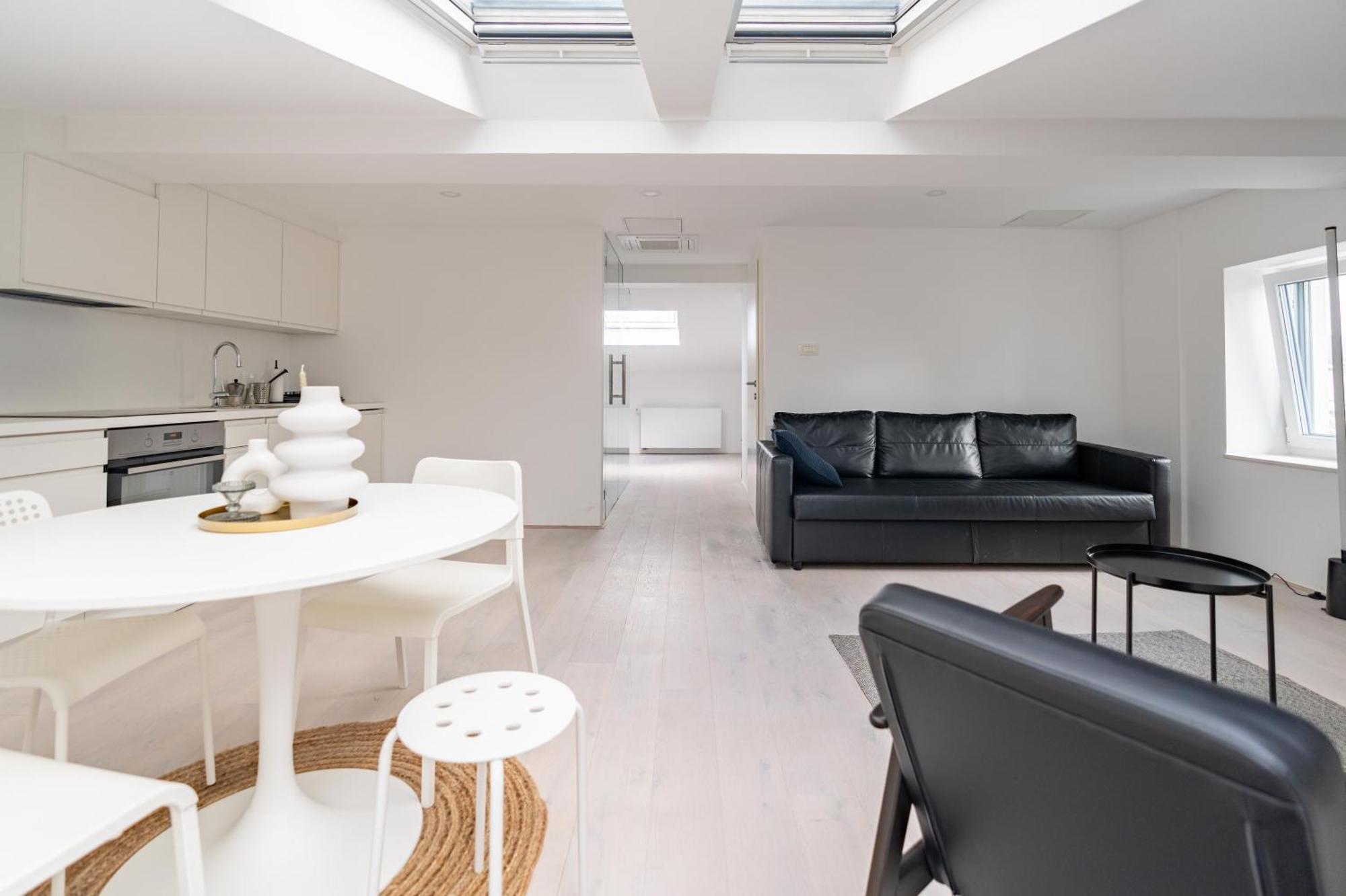 Black & White Apartments Rozna Dolina Liubliana Exterior foto
